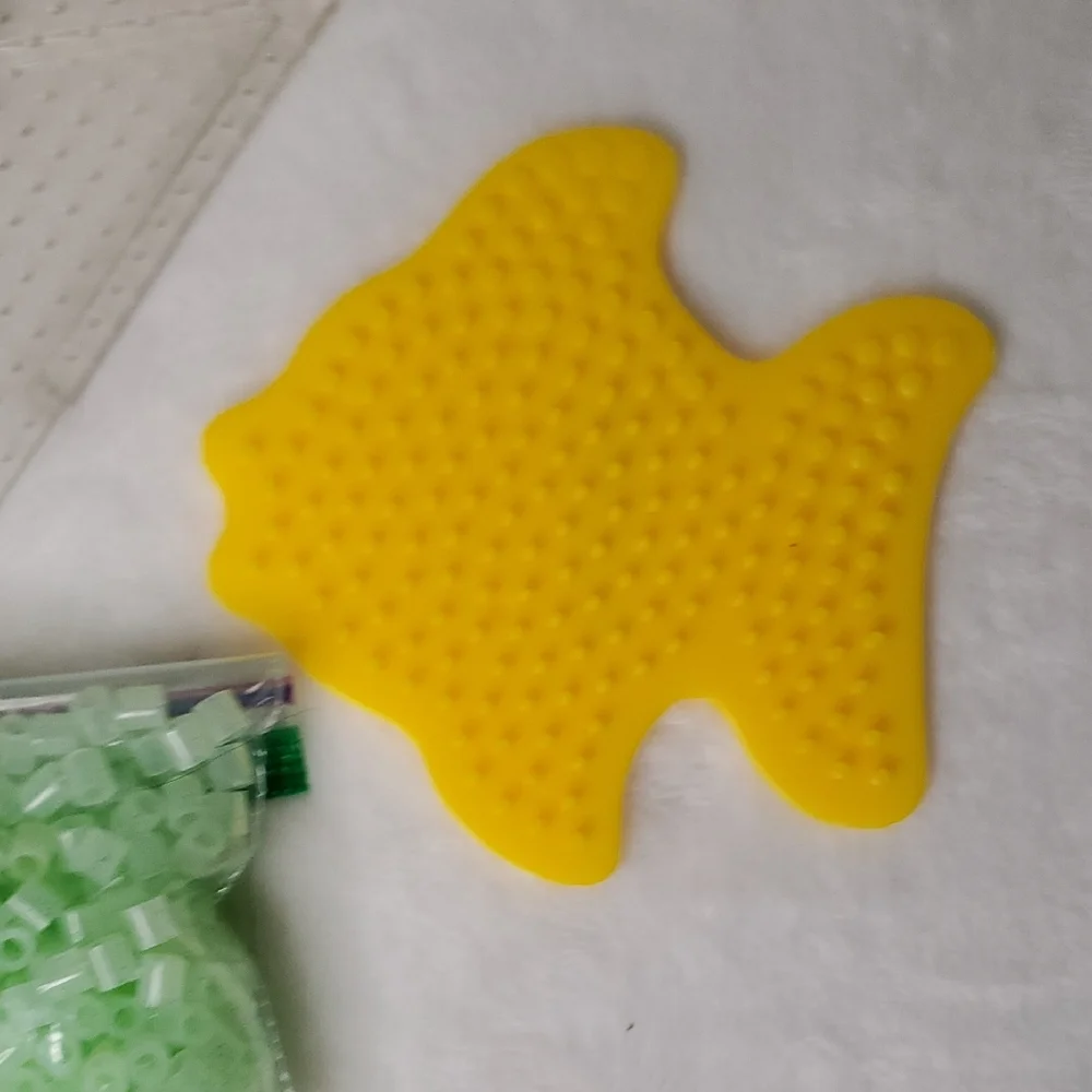 11,000 Perler Bead Container 6 Pegboards Glow In The Dark Perler Beads Set
